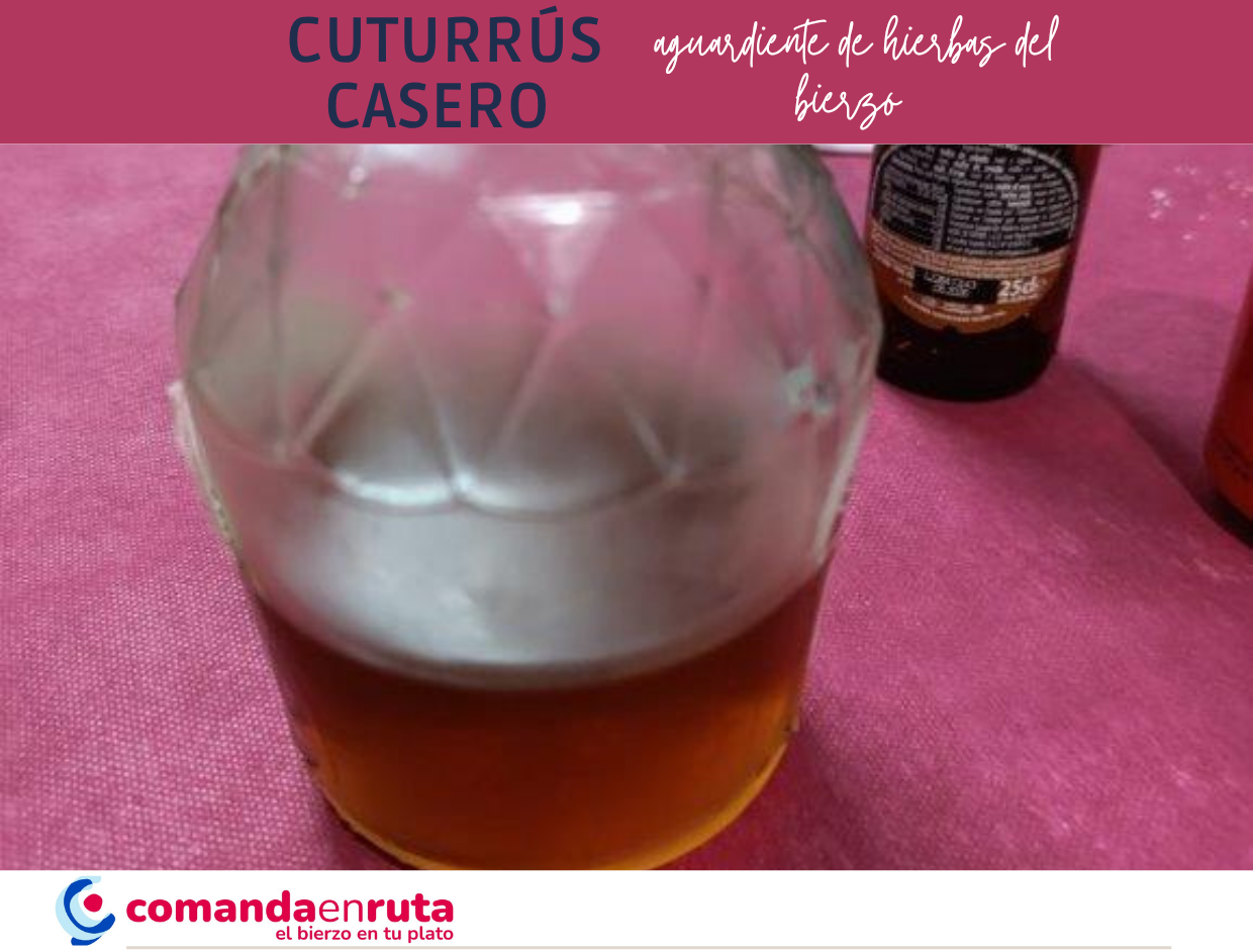 Cuturrús casero (aguardiente de hierbas del Bierzo)