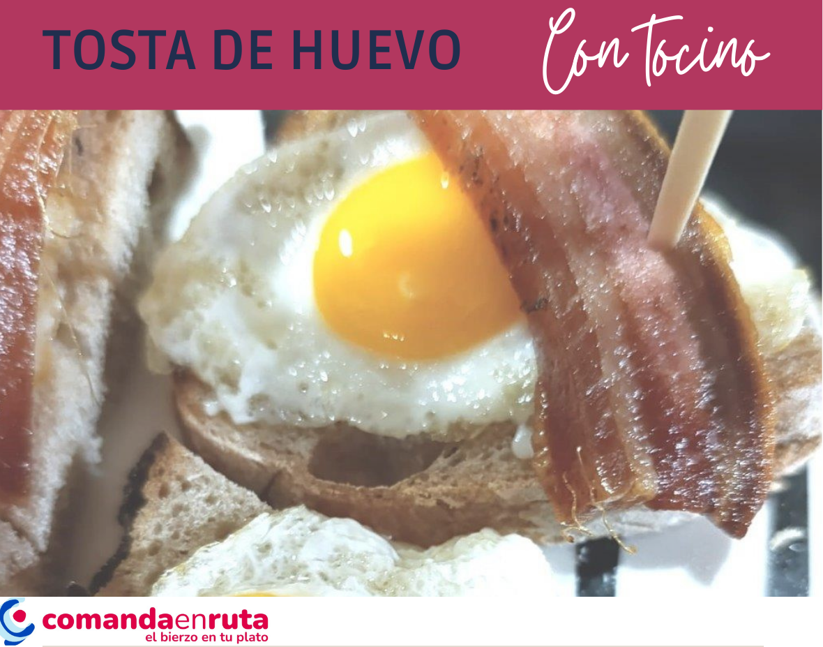 Tosta de huevo con tocino